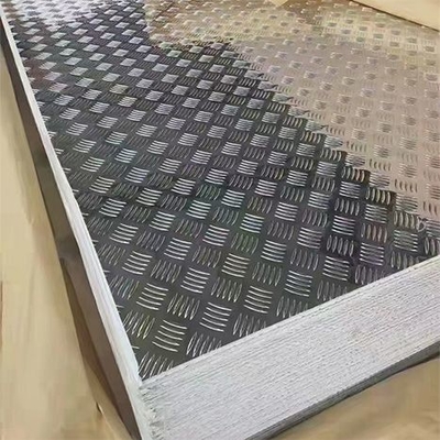 İyi bir fiyat. 3003 Kaymaz Alüminyum Levha Sac Kalınlığı 0.7mm çevrimiçi