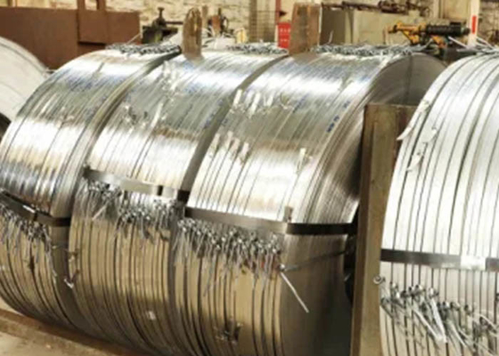 İyi bir fiyat. 201 Menteşe 0.38mm BA Yüzey İşlemi için Soğuk Haddelenmiş Paslanmaz Çelik Şeritler çevrimiçi