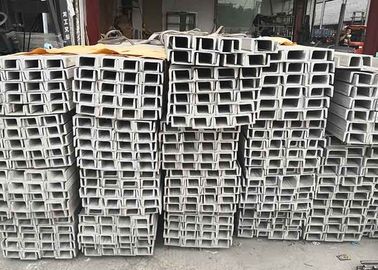 İyi bir fiyat. Yüksek Mukavemet Esnekliğine Sahip Dekorasyon Paslanmaz Çelik Profiller Korozyon Yok çevrimiçi