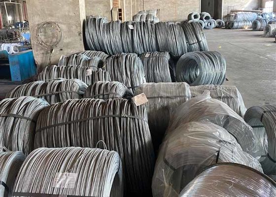 İyi bir fiyat. Sıcak Daldırma Galvanizli Karbon 40mm Yaylı Çelik Tel çevrimiçi