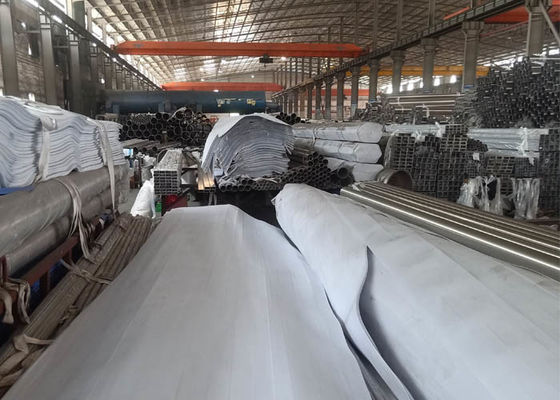 İyi bir fiyat. 409L Kalınlık 0.5mm-3.0mm Paslanmaz Çelik Kaynaklı Boru çevrimiçi