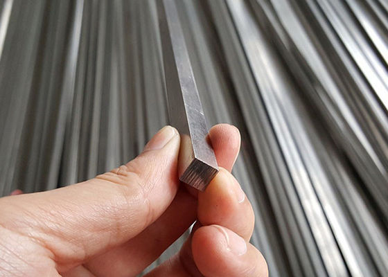 İyi bir fiyat. Sıcak Haddelenmiş 6mm Altıgen 420 Sınıf Paslanmaz Çelik Yuvarlak Çubuk çevrimiçi